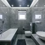 Gasthof Complex White 2*