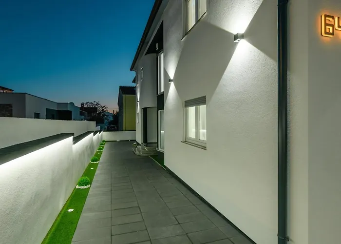 Gasthuis Complex White