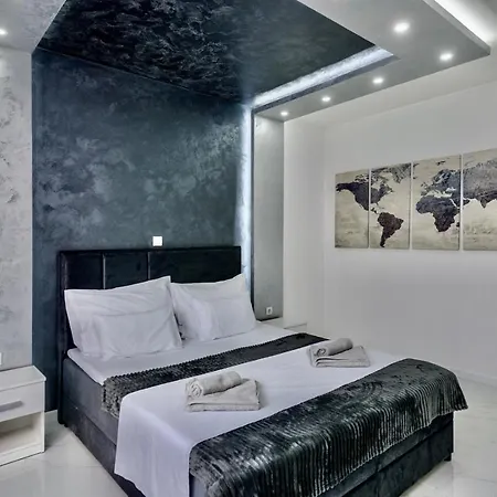 Gasthuis Complex White 3*