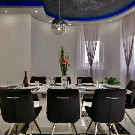 Complex White Maison d'hôtes 3*