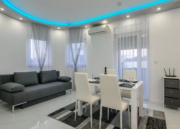 Complex White Guest house Pula