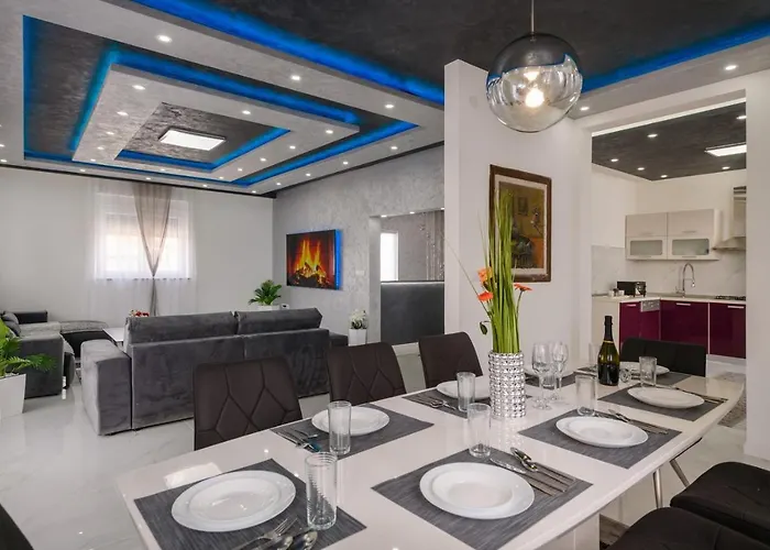 Guest house Complex White Pula