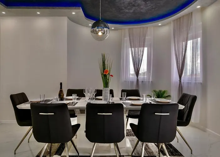 Complex White Guest house 3*