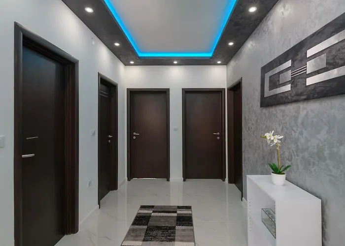 Guest house Complex White