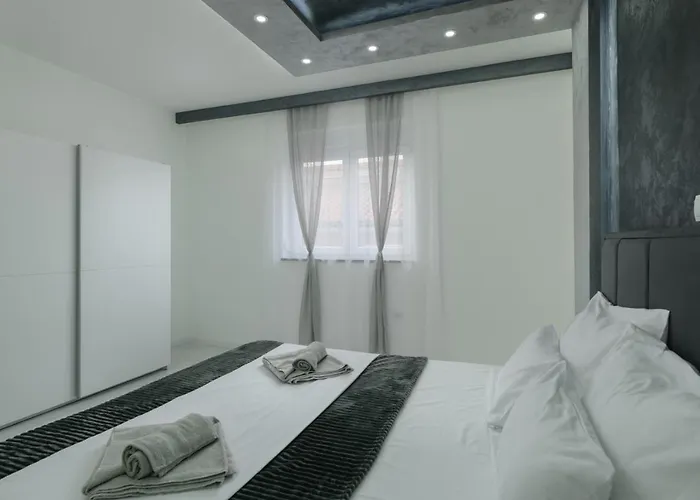 Guest house Complex White 3*